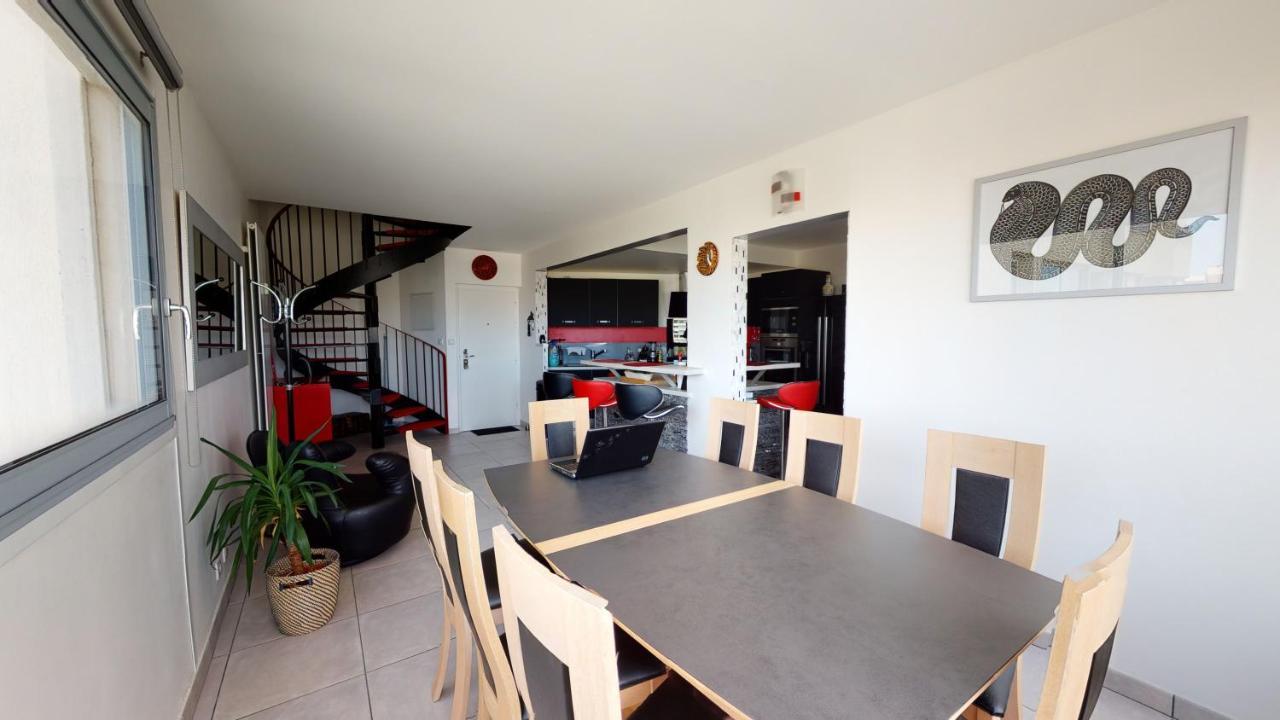 מוגויו Duplex Grand Standing Vue Mer Et Port מראה חיצוני תמונה